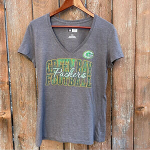 NFL GREENBAY PACKERS Women’s Gray V Neck Short Sleeve Tee Shirt Size Large